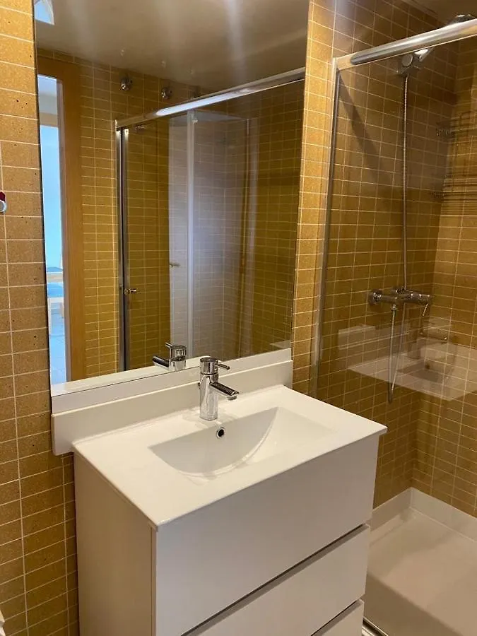Exclusivo Piso De La Playa De Fenals Con Terraza Apartment Lloret de Mar