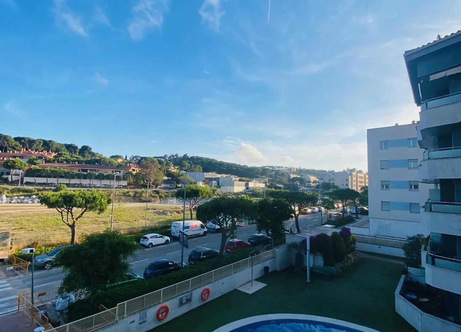 Exclusivo Piso De La Playa De Fenals Con Terraza location